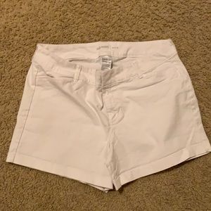 Old Navy White Size 10 Pixie Shorts